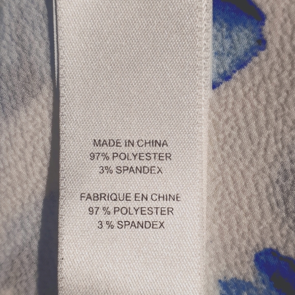 4 for $30 NWT CeCe Blue Print Sleeveless Blouse - Picture 8 of 10